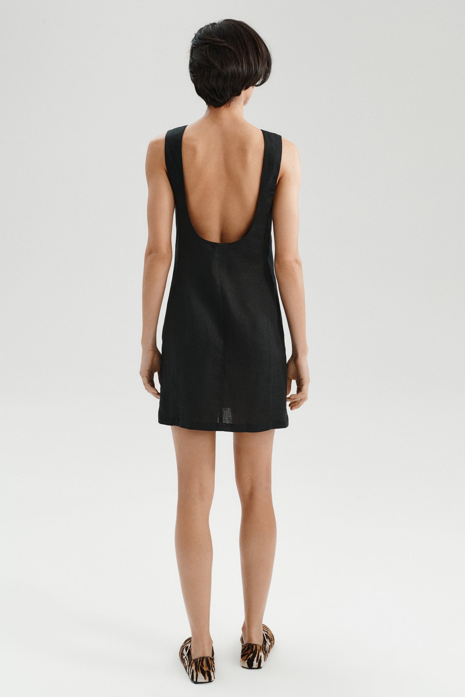 BARE DRESS BLACK