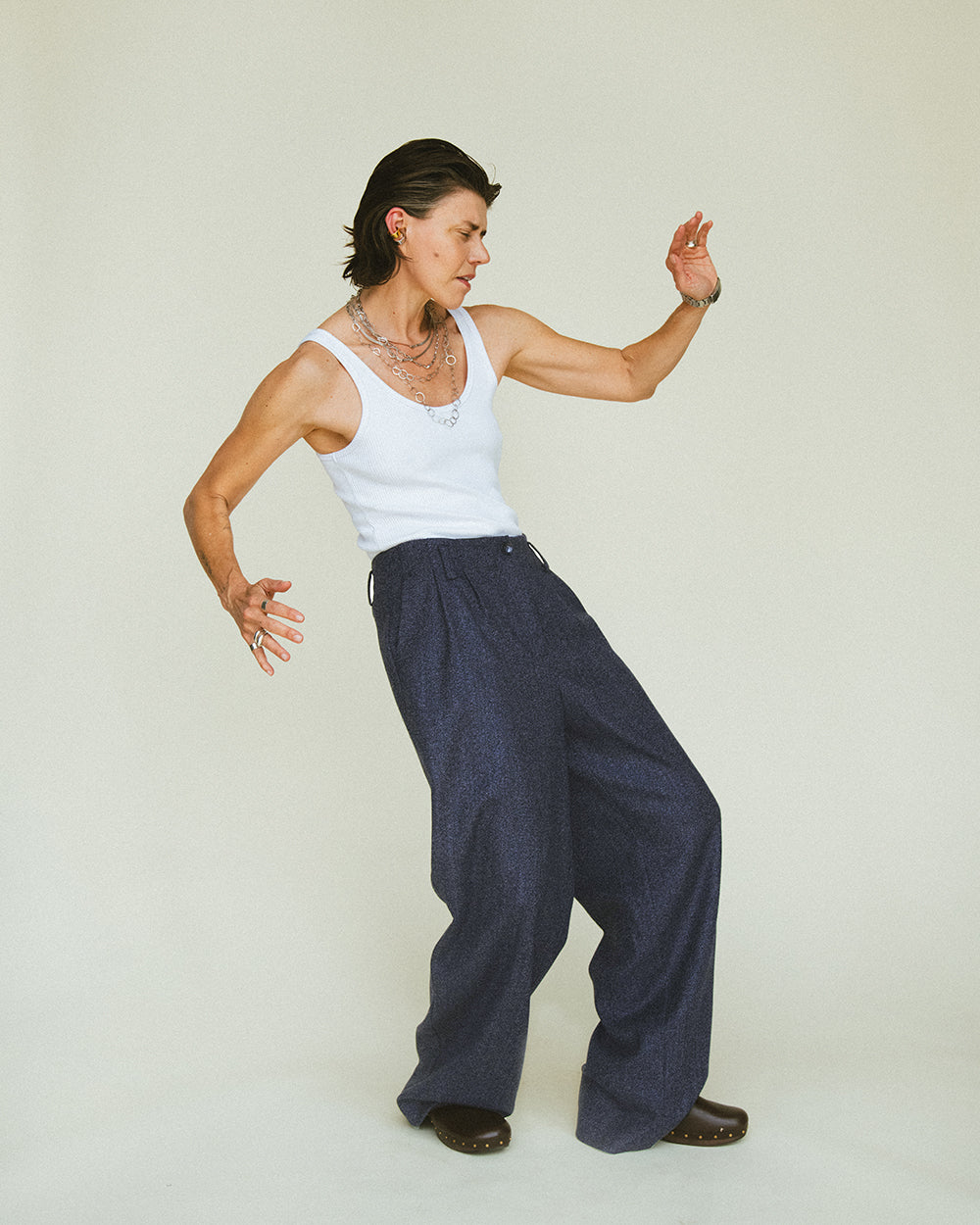 SERIOUS WOOLEN PANTS NAVY