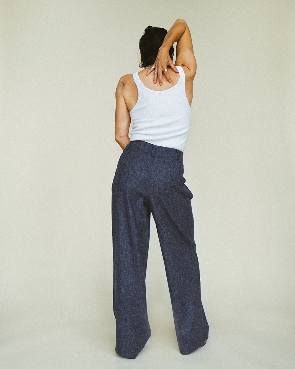 SERIOUS WOOLEN PANTS NAVY
