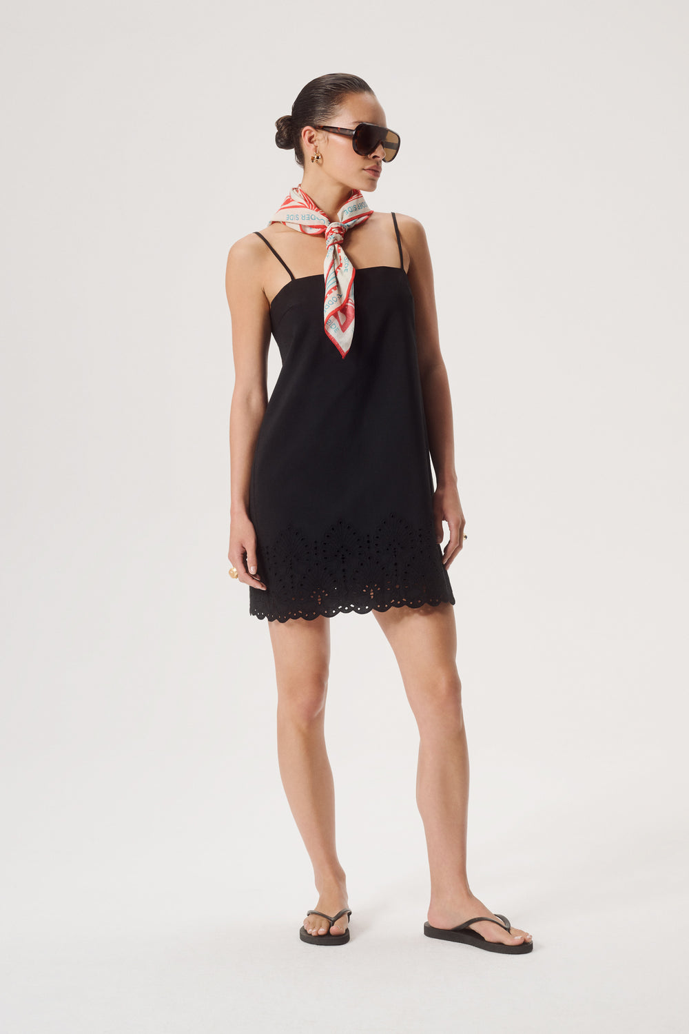 PICO KLEID SCHWARZ